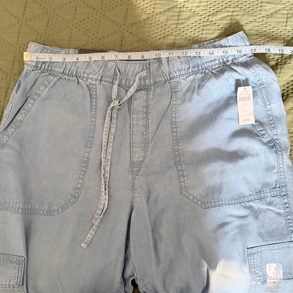 NWT Gap Mid Rise Wide Leg Easy Pant - Picture 4 of 8